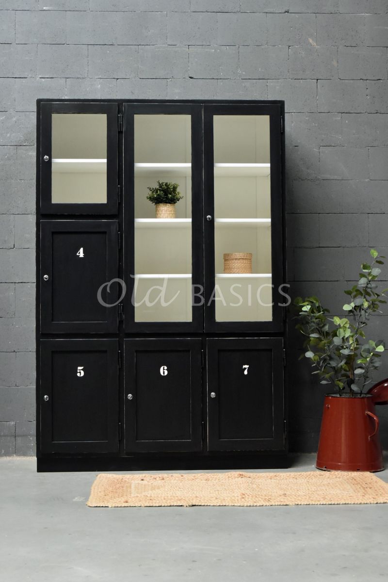 Detail van Lockerkast Vitrine, zwart, materiaal hout